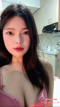 白云骚气长腿妹胸推一流--小小